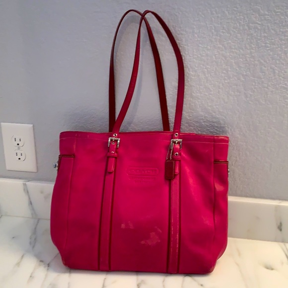 Coach tote, dark pink
